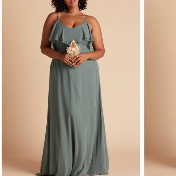 Birdy Grey Dresses & Skirts - Elegant Green Maxi Dress